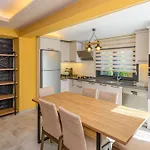 Soeguet 1 - 4 Bedroom With Jacuzzi In Willa