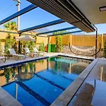 Soeguet 1 - 4 Bedroom With Jacuzzi In Fethiye