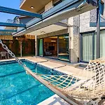 Soeguet 1 - 4 Bedroom With Jacuzzi In Willa *