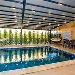 Soeguet 1 - 4 Bedroom With Jacuzzi In Willa