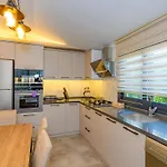 Soeguet 1 - 4 Bedroom With Jacuzzi In Willa *