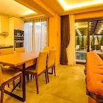 Soeguet 1 - 4 Bedroom With Jacuzzi In Willa *