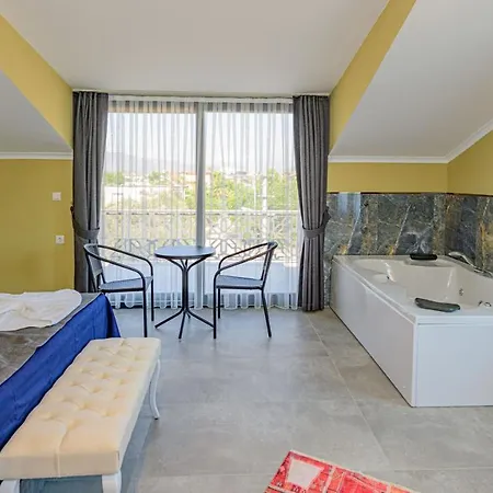 Soeguet 1 - 4 Bedroom With Jacuzzi In