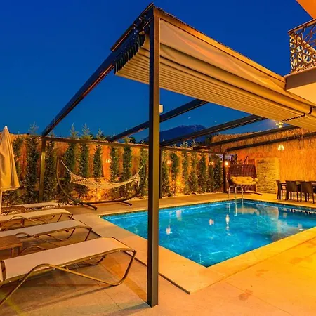 Villa Soeguet 1 - 4 Bedroom With Jacuzzi In Fethiye
