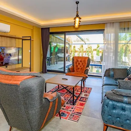 Söğüt 1 - 4 Bedroom With Jacuzzi In Villa