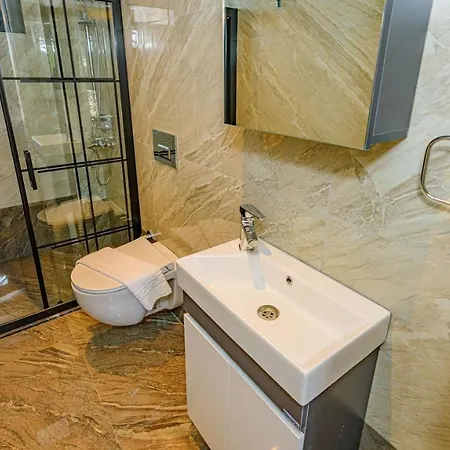 Villa Soeguet 1 - 4 Bedroom With Jacuzzi In Fethiye