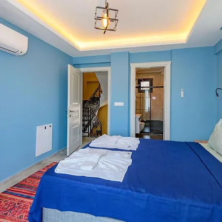 Villa Söğüt 1 - 4 Bedroom With Jacuzzi In