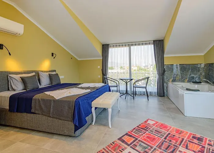 Söğüt 1 - 4 Bedroom With Jacuzzi In Fethiye