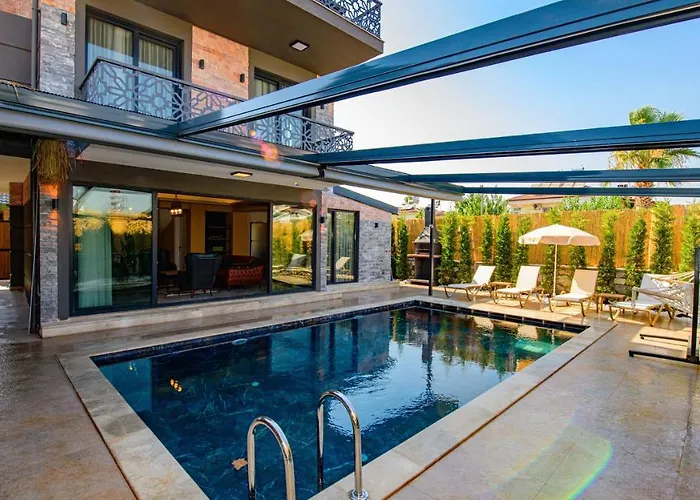 Villa Söğüt 1 - 4 Bedroom With Jacuzzi In