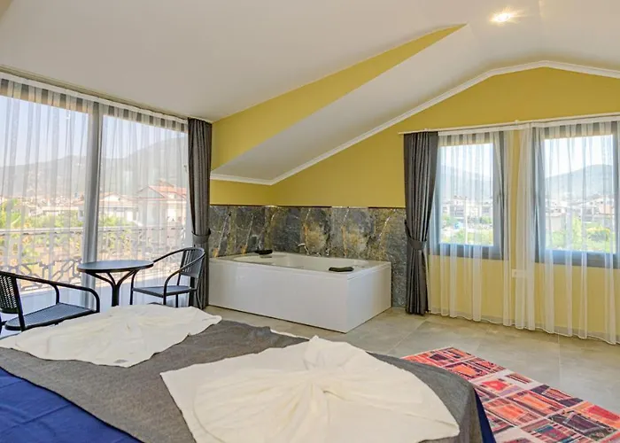 Villa Söğüt 1 - 4 Bedroom With Jacuzzi In *
