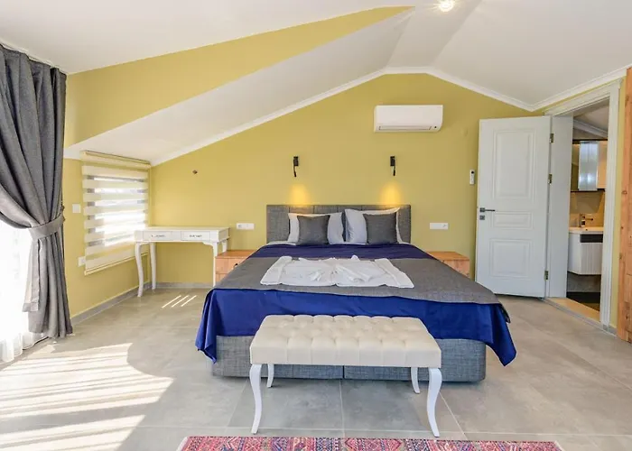 Söğüt 1 - 4 Bedroom With Jacuzzi In Villa