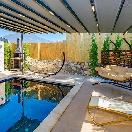 Vila Soeguet 1 - 4 Bedroom With Jacuzzi In